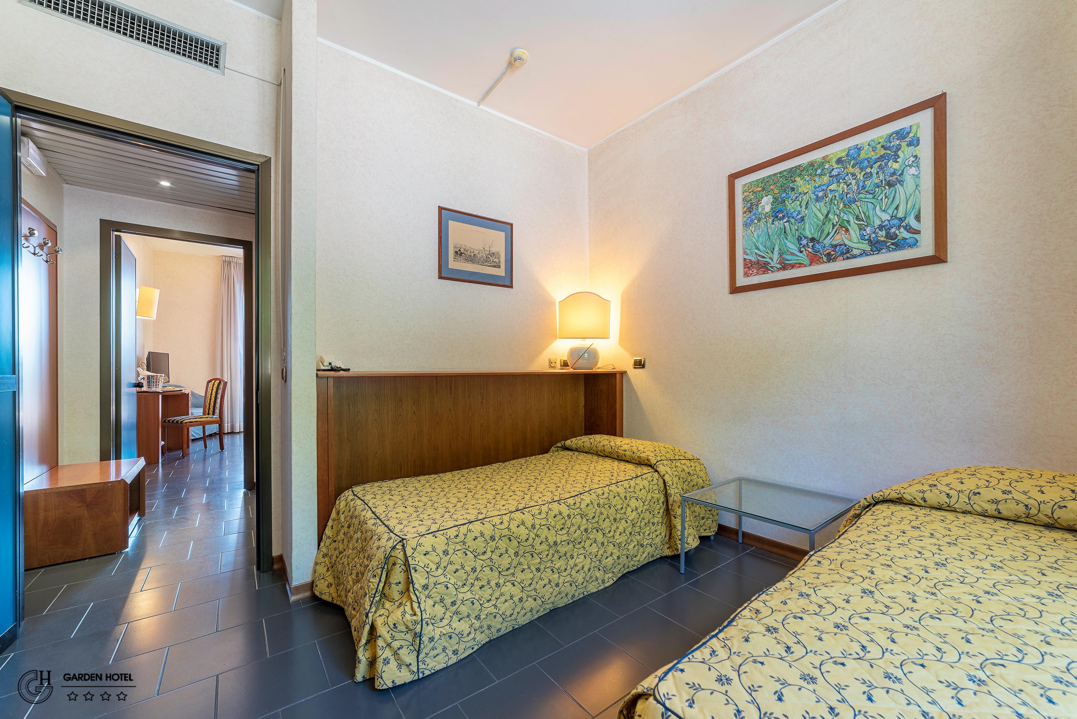 Hotel Garden Terni Ngoại thất bức ảnh