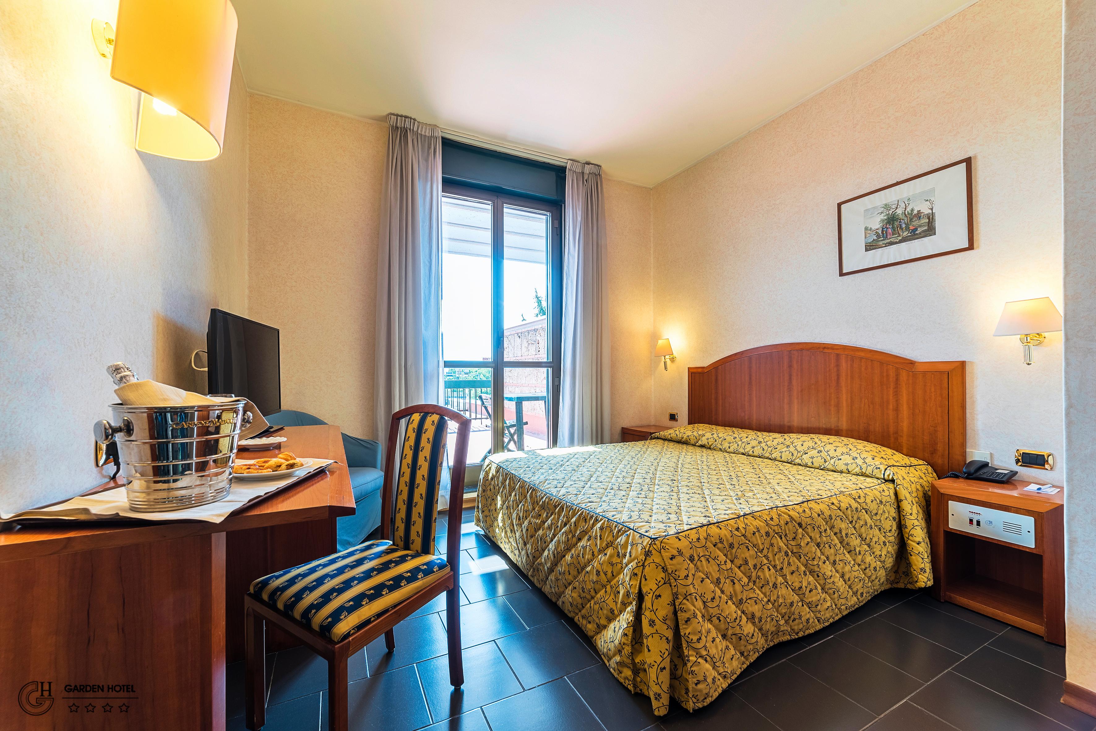 Hotel Garden Terni Ngoại thất bức ảnh