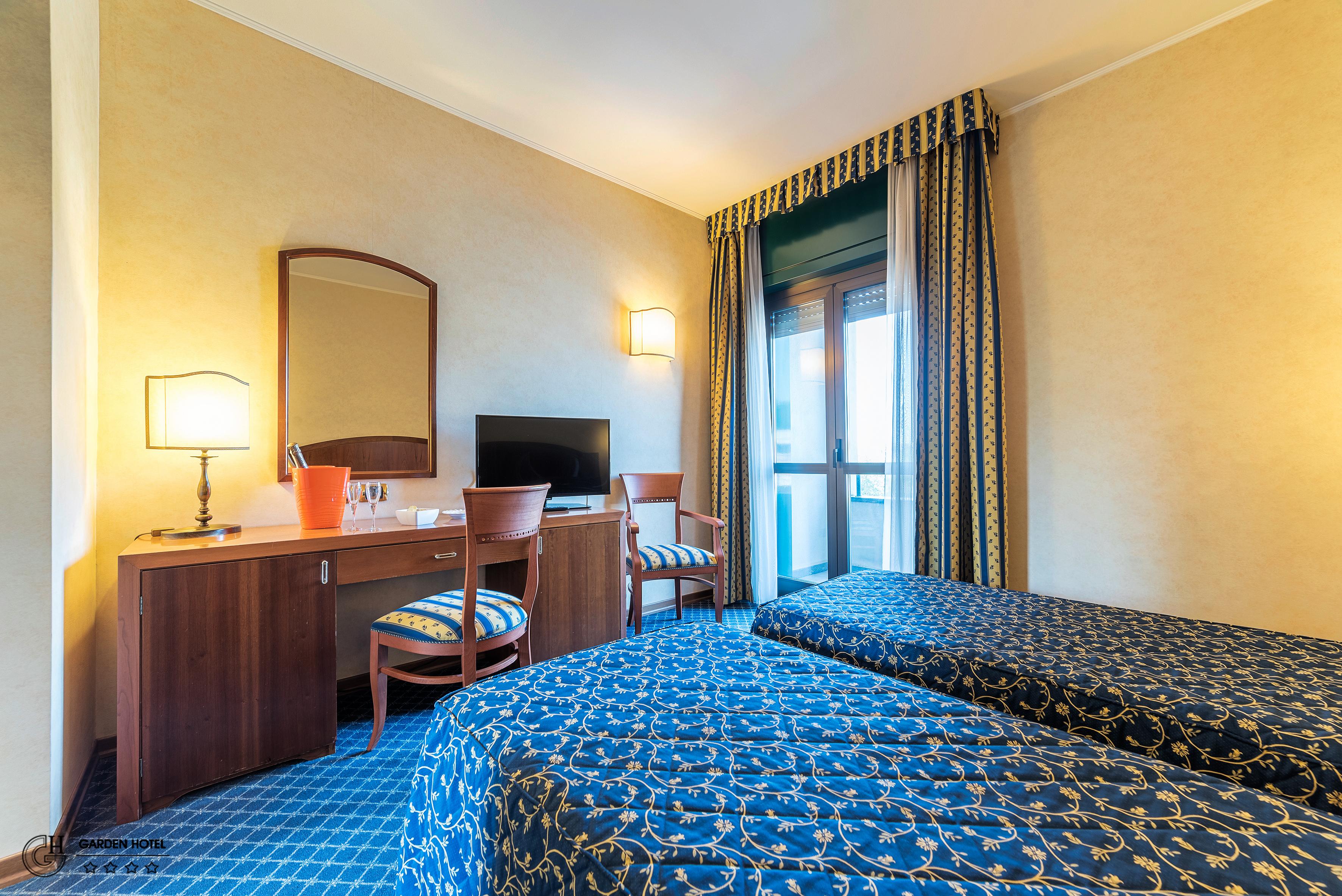 Hotel Garden Terni Ngoại thất bức ảnh