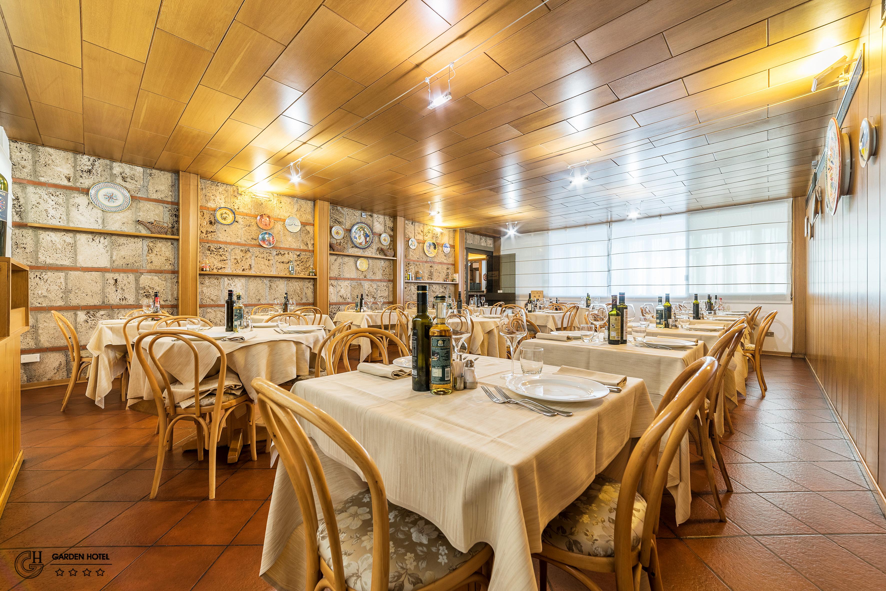 Hotel Garden Terni Ngoại thất bức ảnh