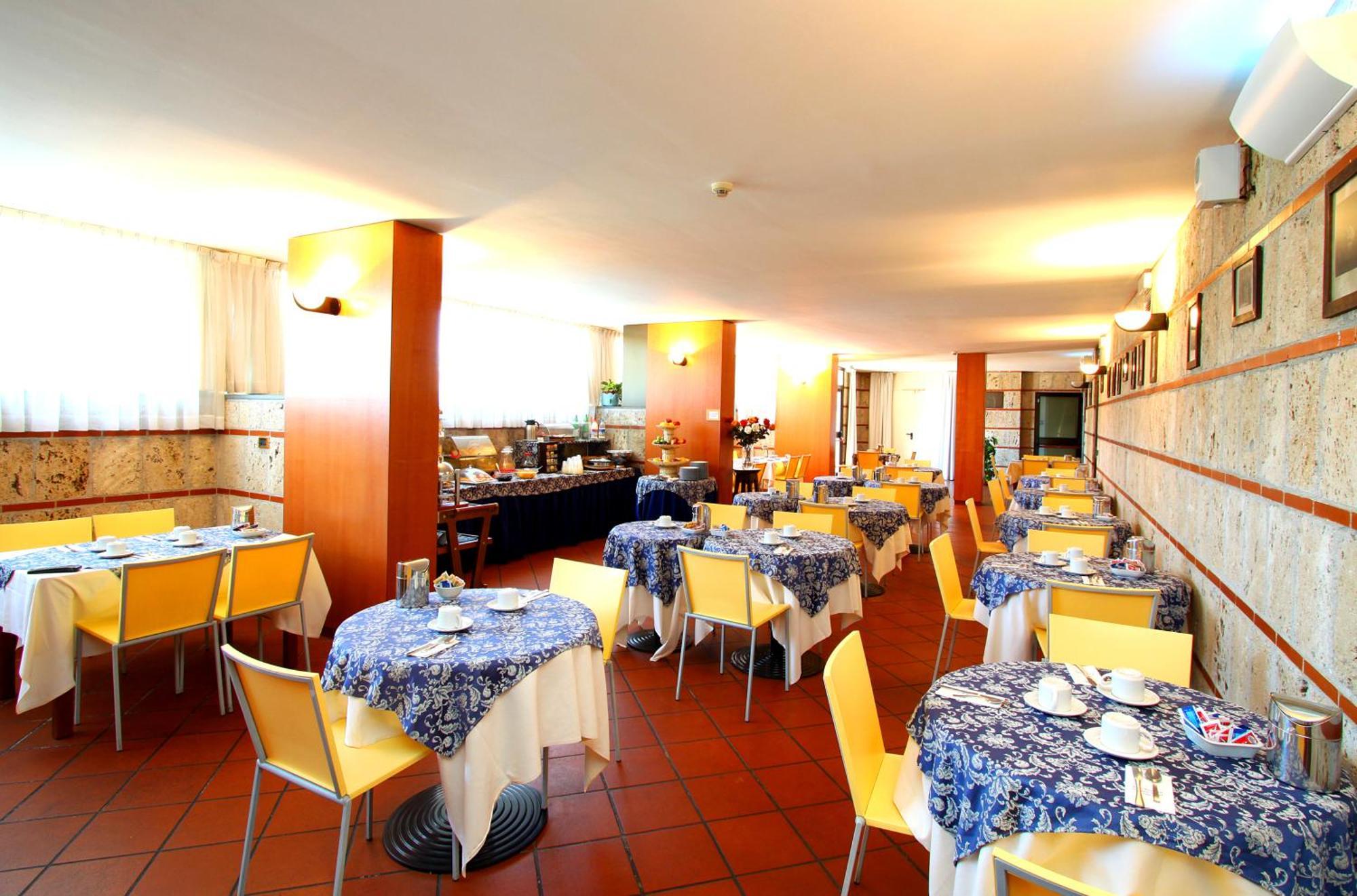 Hotel Garden Terni Ngoại thất bức ảnh
